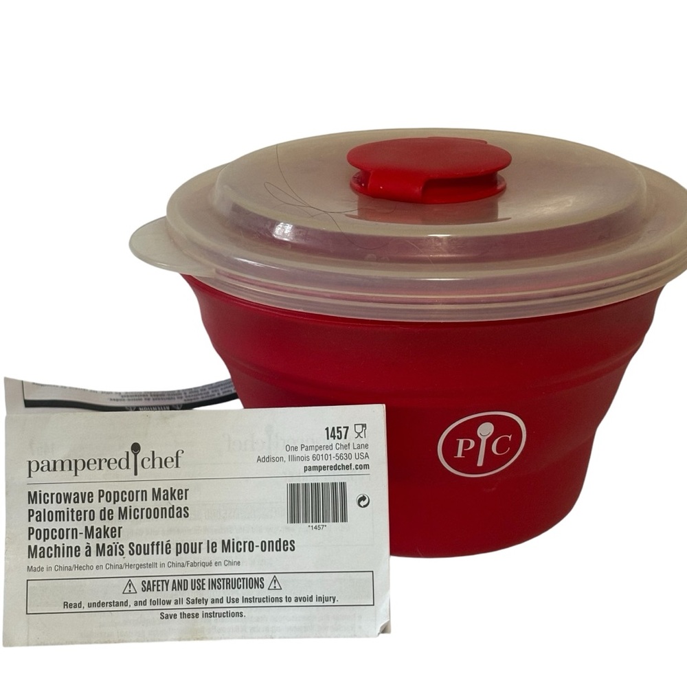 Pampered chef microwave silicone popcorn popper W/ leaflet red EUC